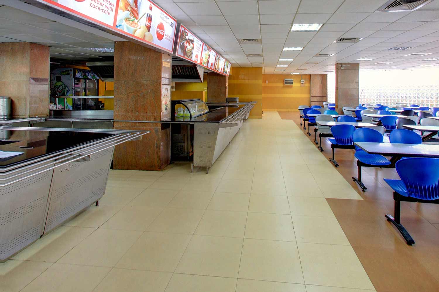 Food Court